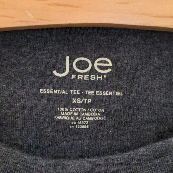 Women's Essential Tee Joe Fresh Long Sleeve Top - Picture 4 of 4